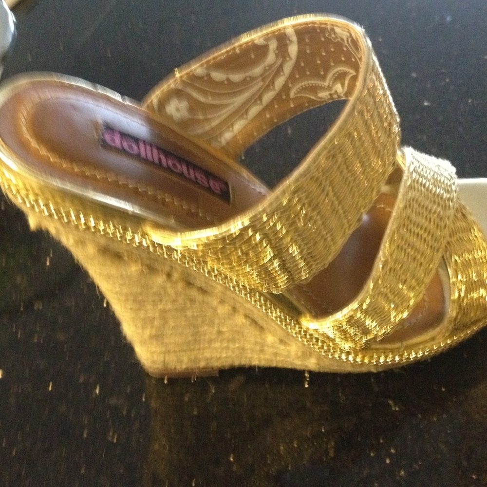 Gold Platform Wedges - Picture 2 of 4
